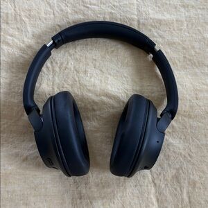 Sony Noise Cancelling Bluetooth Headphones